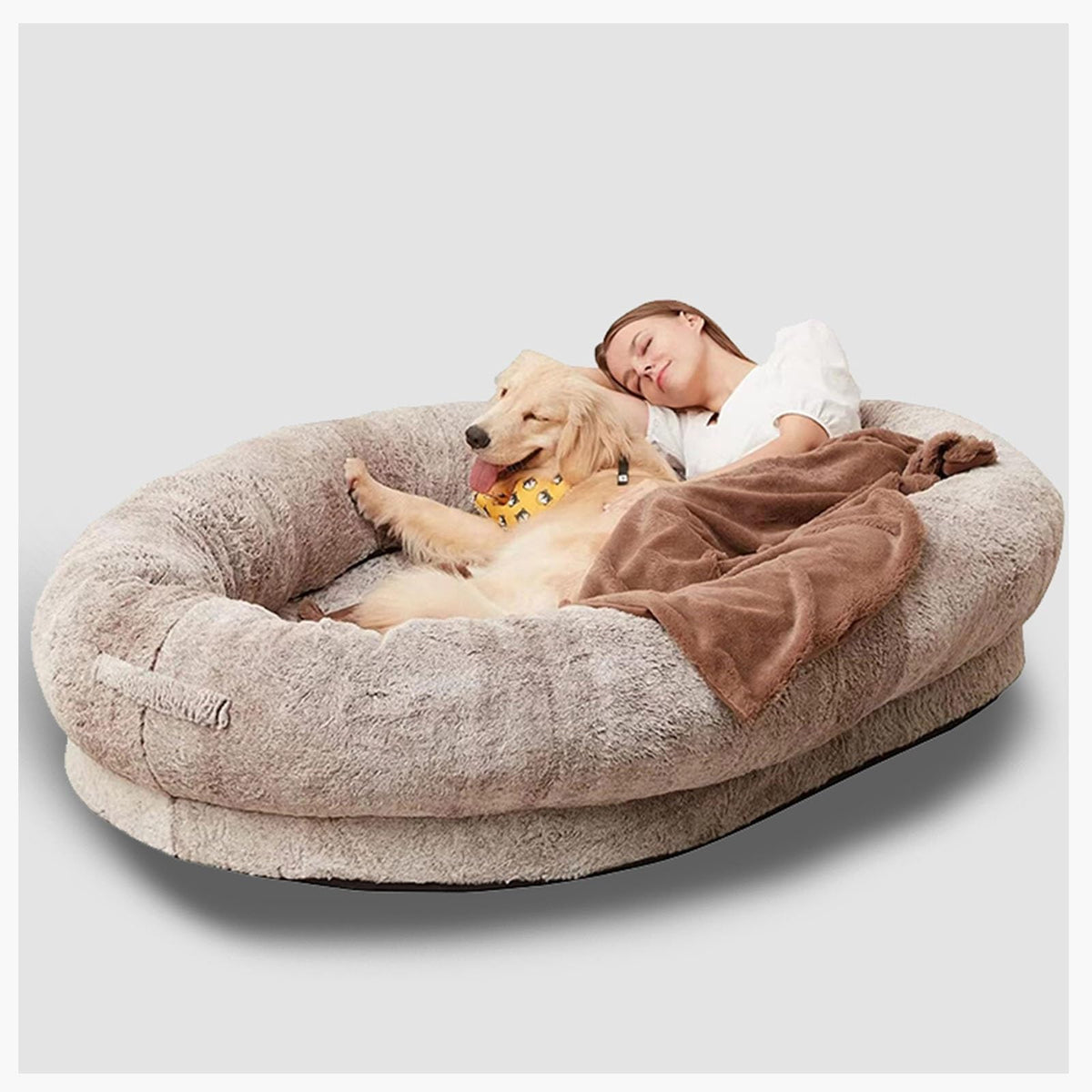 CUIYMXSC XL Human-Sized Oval Dog Bed with Blanket